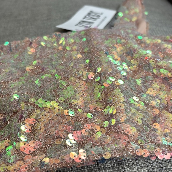 Sequin Crop Top - Picture 3 of 4